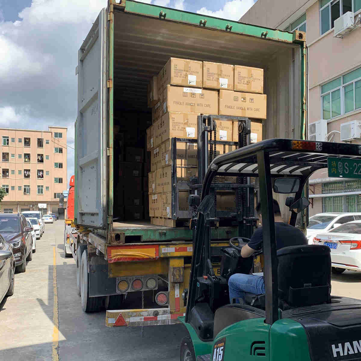 ouvert pharmacy signs loading