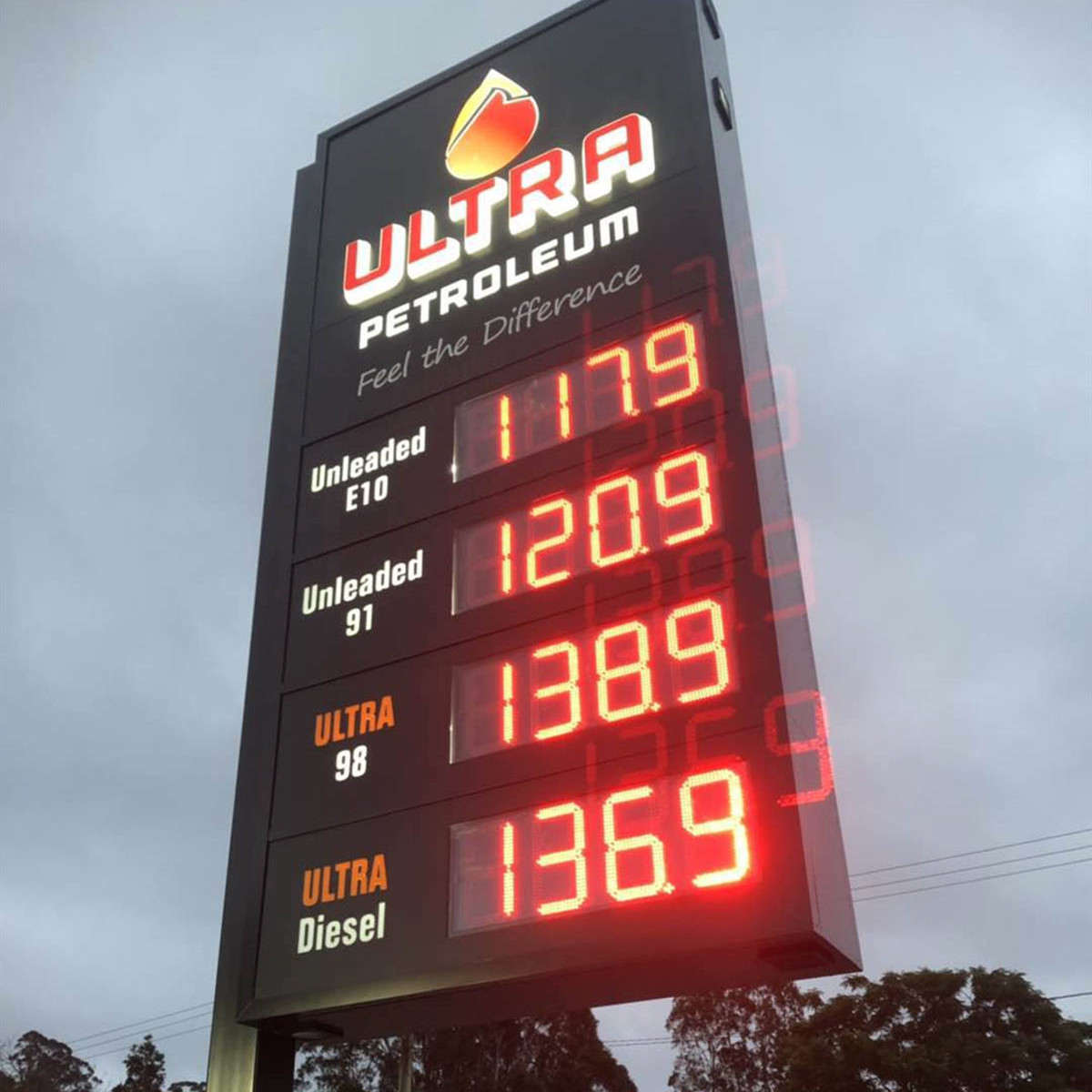 led gas price sign cases