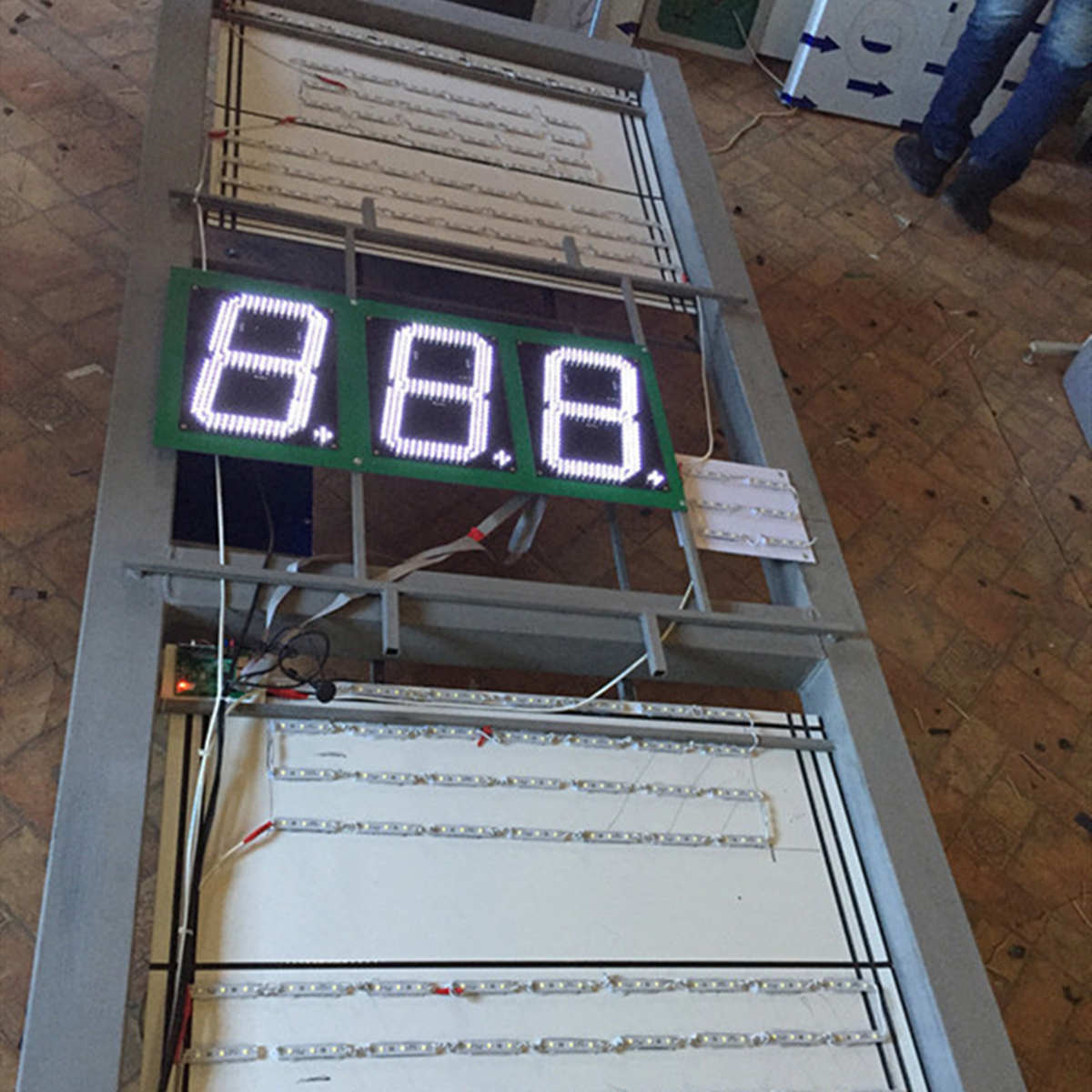 led gas price sign cases