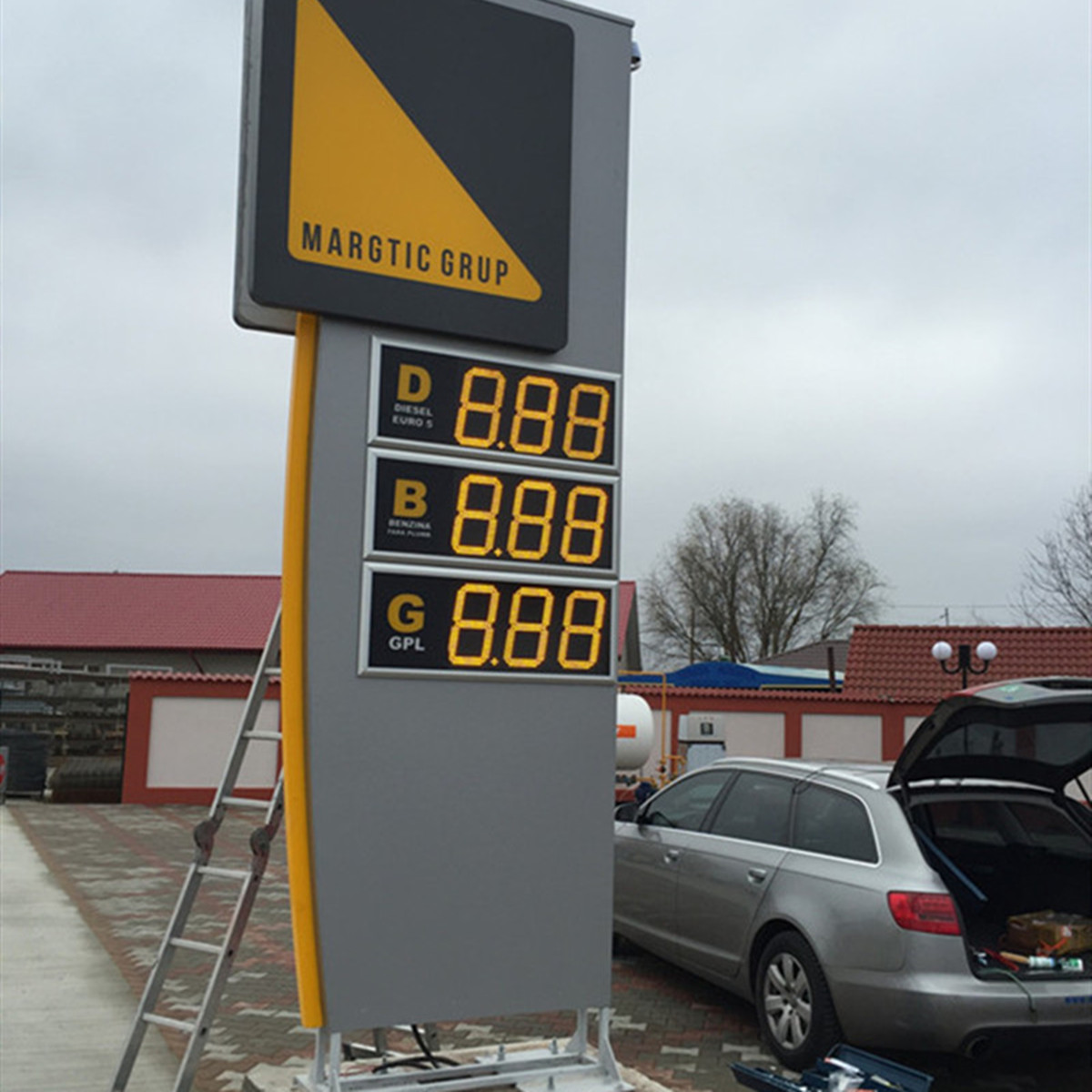 led gas price sign cases